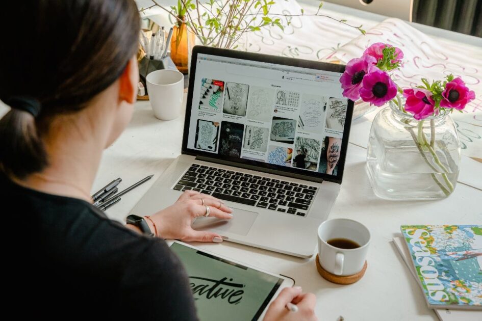 Make Money As a Graphic Designer